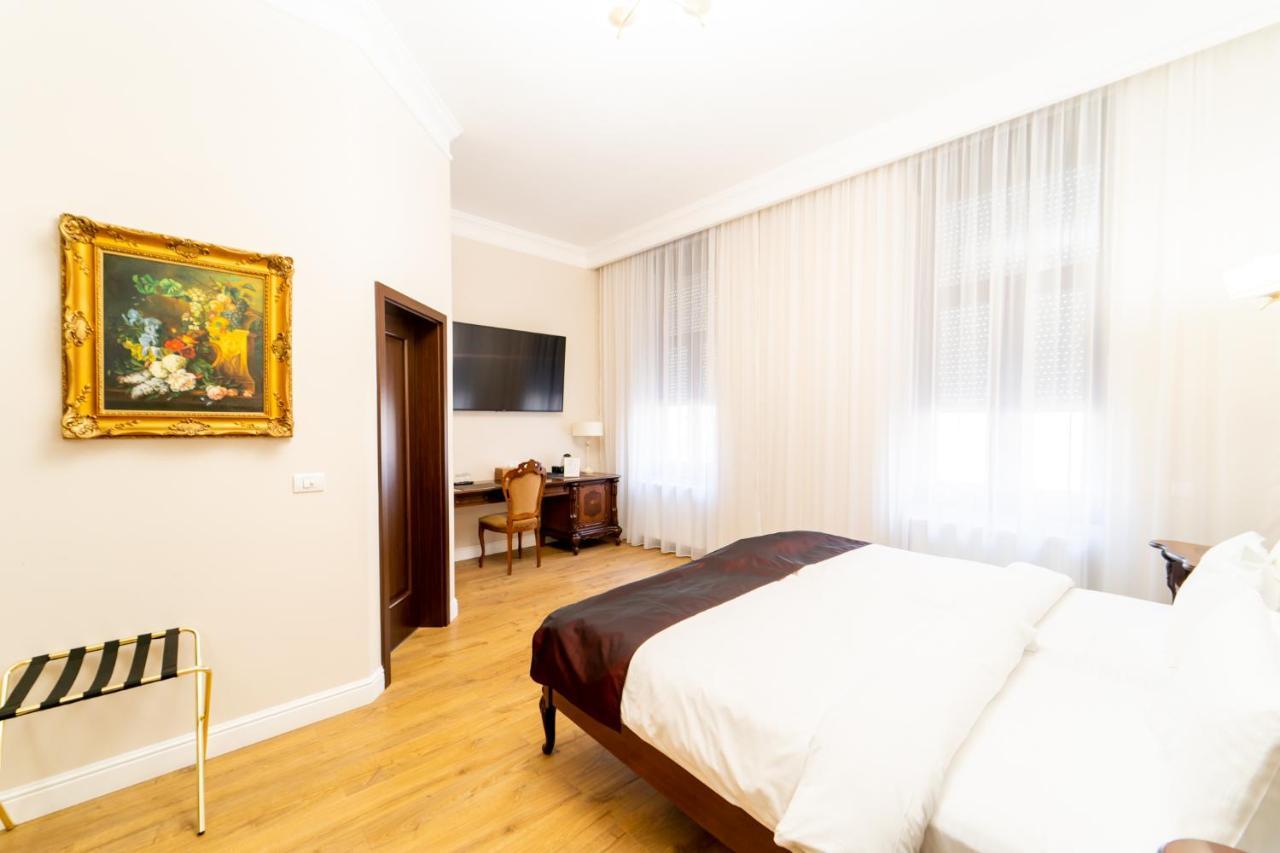 Picasso Boutique Hotel Арад Екстер'єр фото