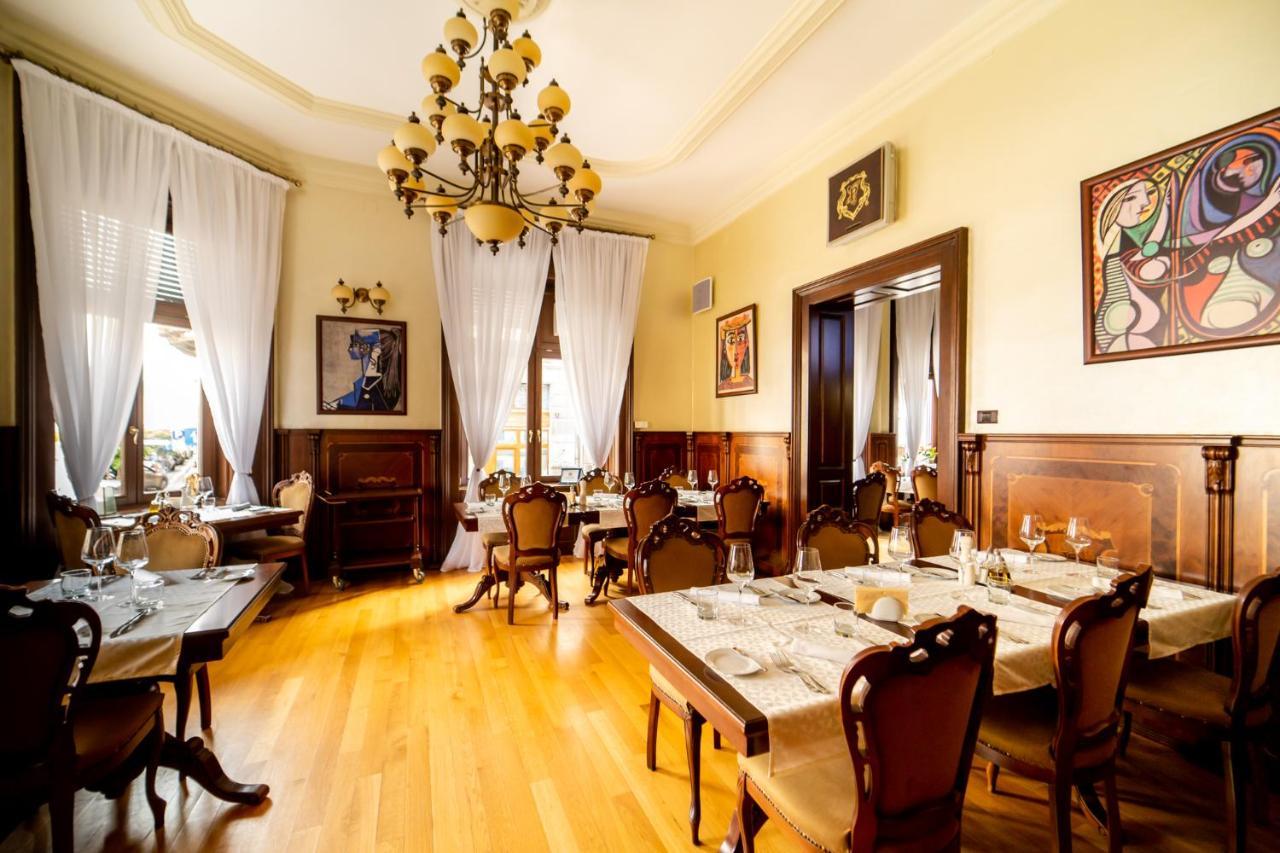 Picasso Boutique Hotel Арад Екстер'єр фото