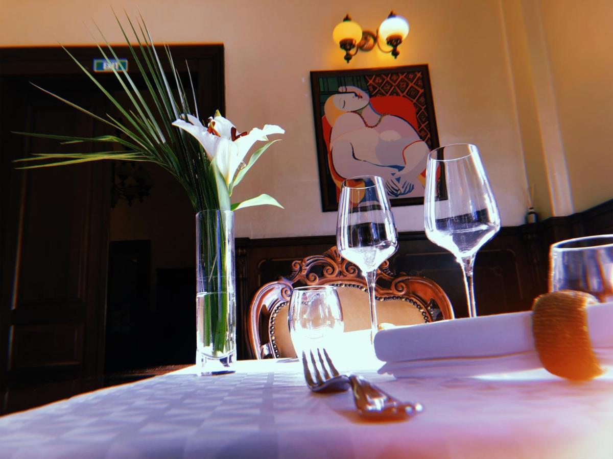 Picasso Boutique Hotel Арад Екстер'єр фото